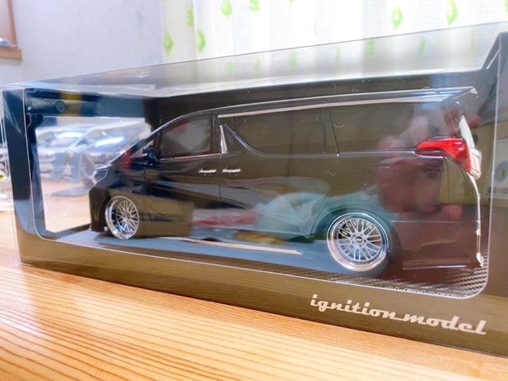 イグニッションモデル アルファード エグゼクティブラウンジ 1/18 BBS
