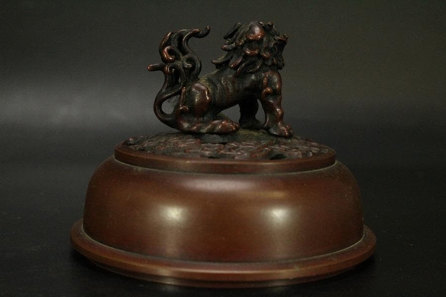 銅 獅子蓋 香炉 在銘 高22cm(LC535)