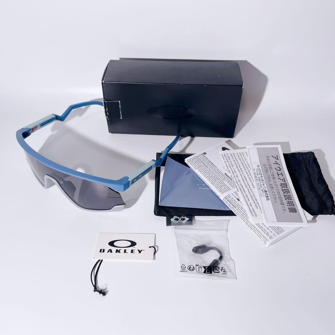 OAKLEY オークリー サングラス BXTR バクスター ブルー グレー