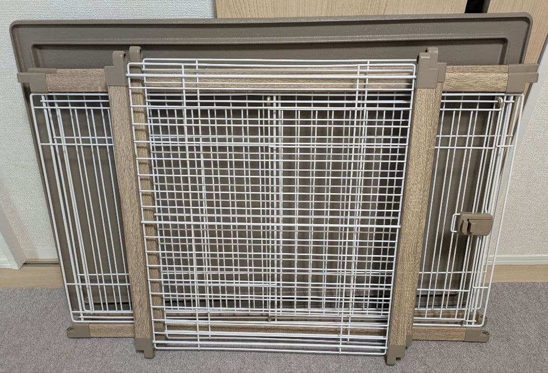 【にゃおりんこ】アイリスオーヤマ中型犬用ケージ　ライトナチュラル
