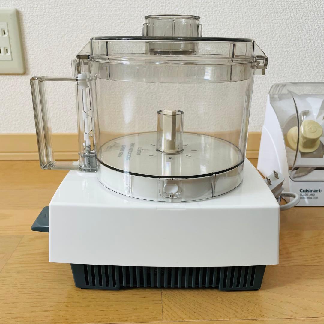 極美品　クイジナート DLC-10PRO フードプロセッサー　24年製　ケース付