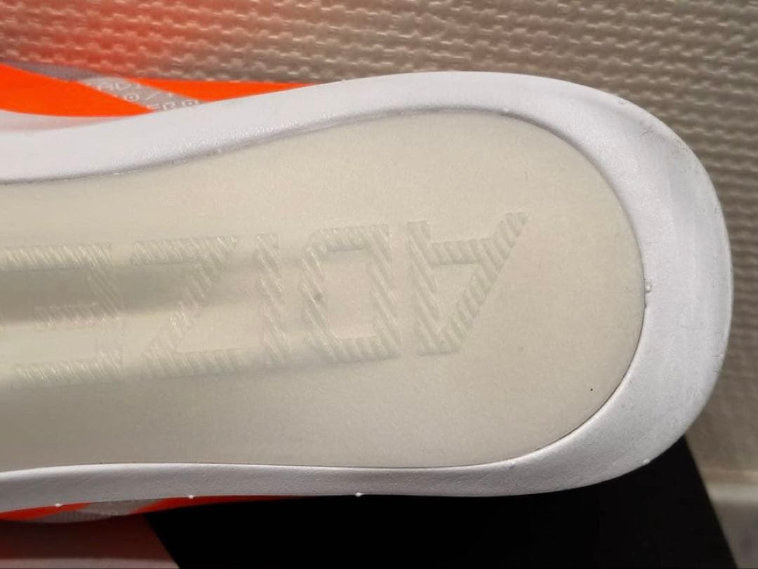 アディゼロ フィネス / 23.5cm