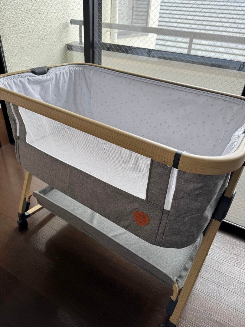 グレー 添い寝ベッド 揺れ機能付き