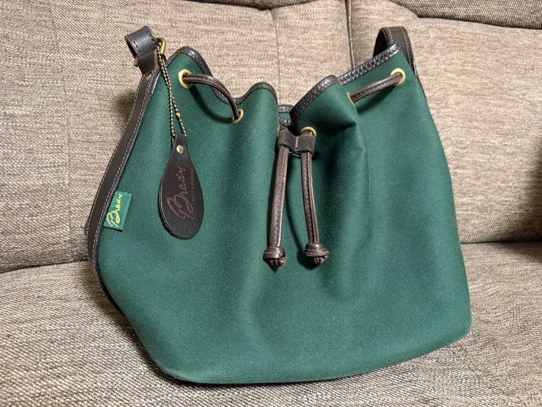 【美品】Brady カルダー ショルダーバック