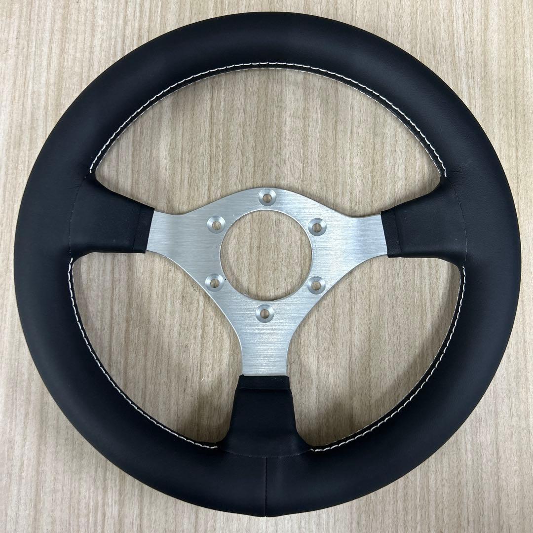 28パイ　3スポーク ステアリング ハンドル 本体