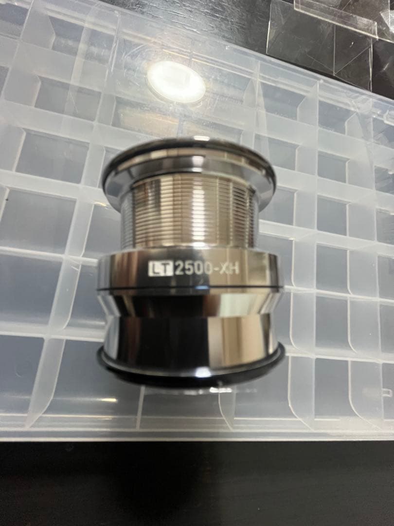 18イグジスト純正スプール　2500