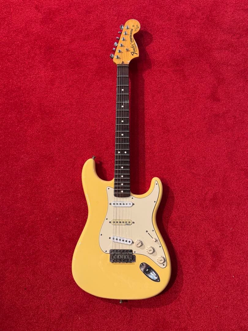 Fender USA Yngwie Malmsteen ストラトキャスター