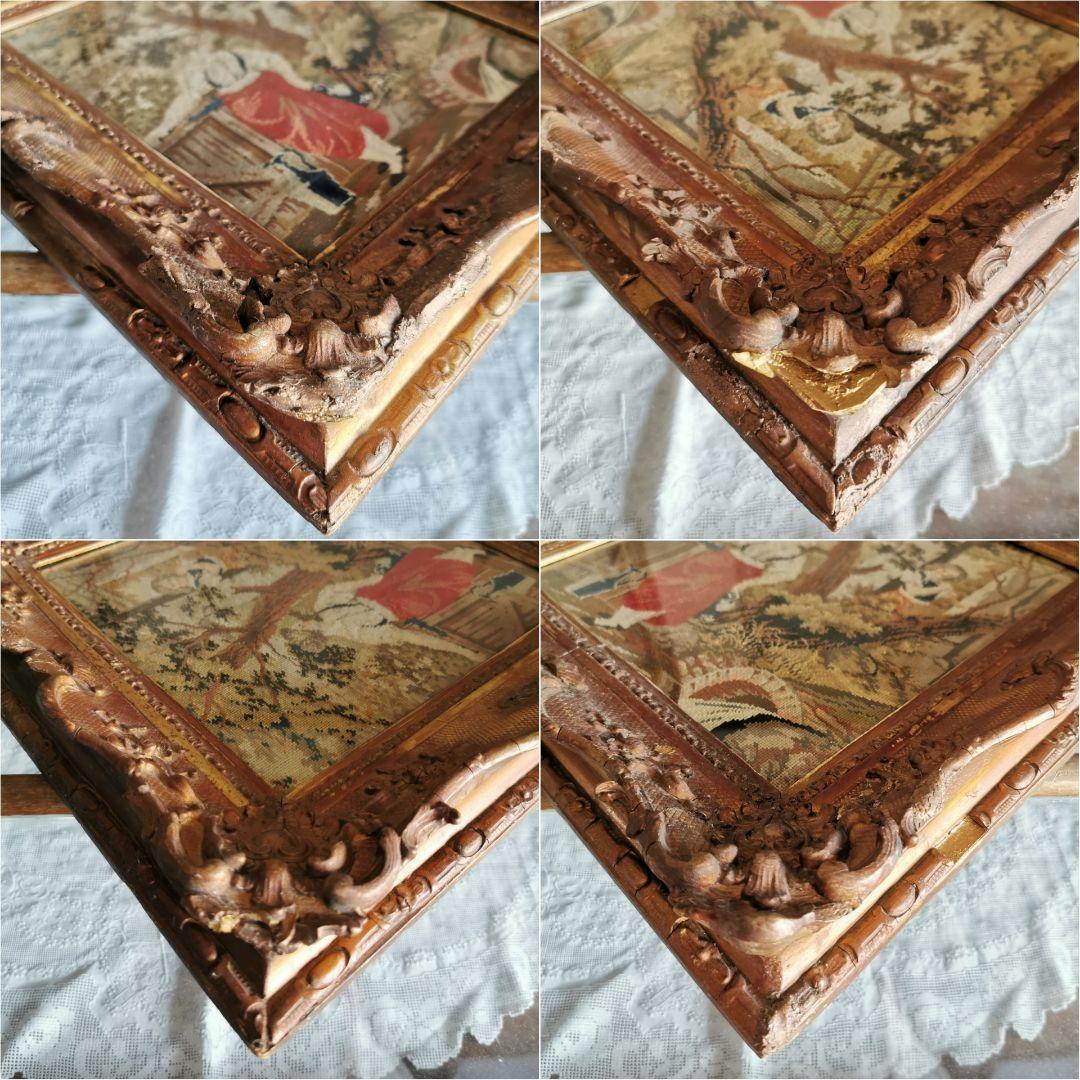 アンティーク 水を汲む女性 ラッパを吹く少年 プチポワン彫刻額装 ガラスフレーム