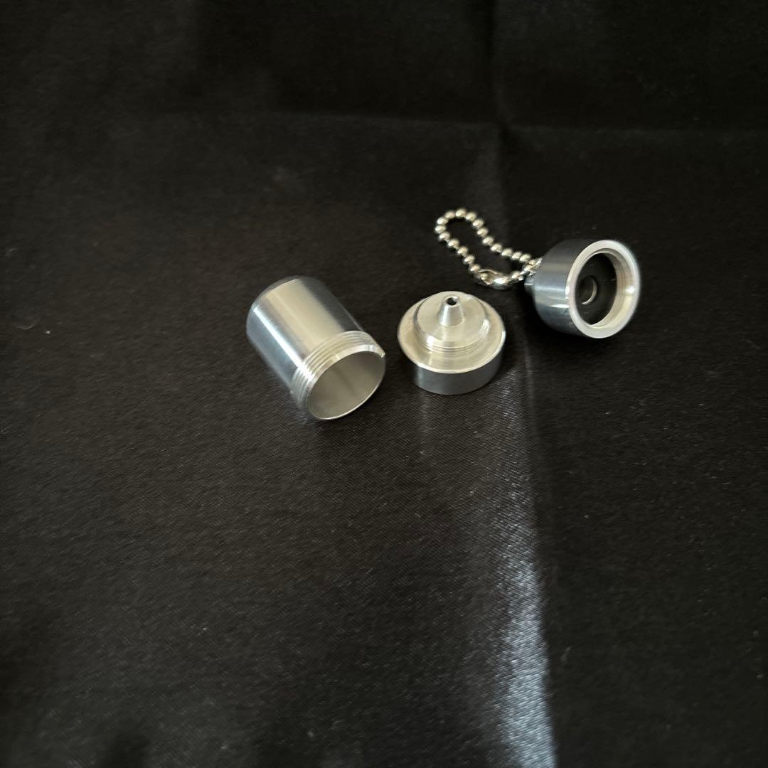 ZIPPO 限定品シリアルNO.0333オイルコンテナ付（銀20ミクロン）