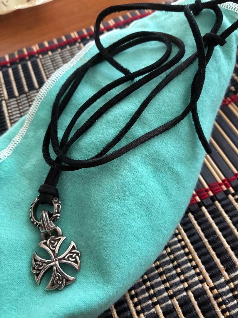 キ*ー様 シルバー クロスモチーフ ペンダント