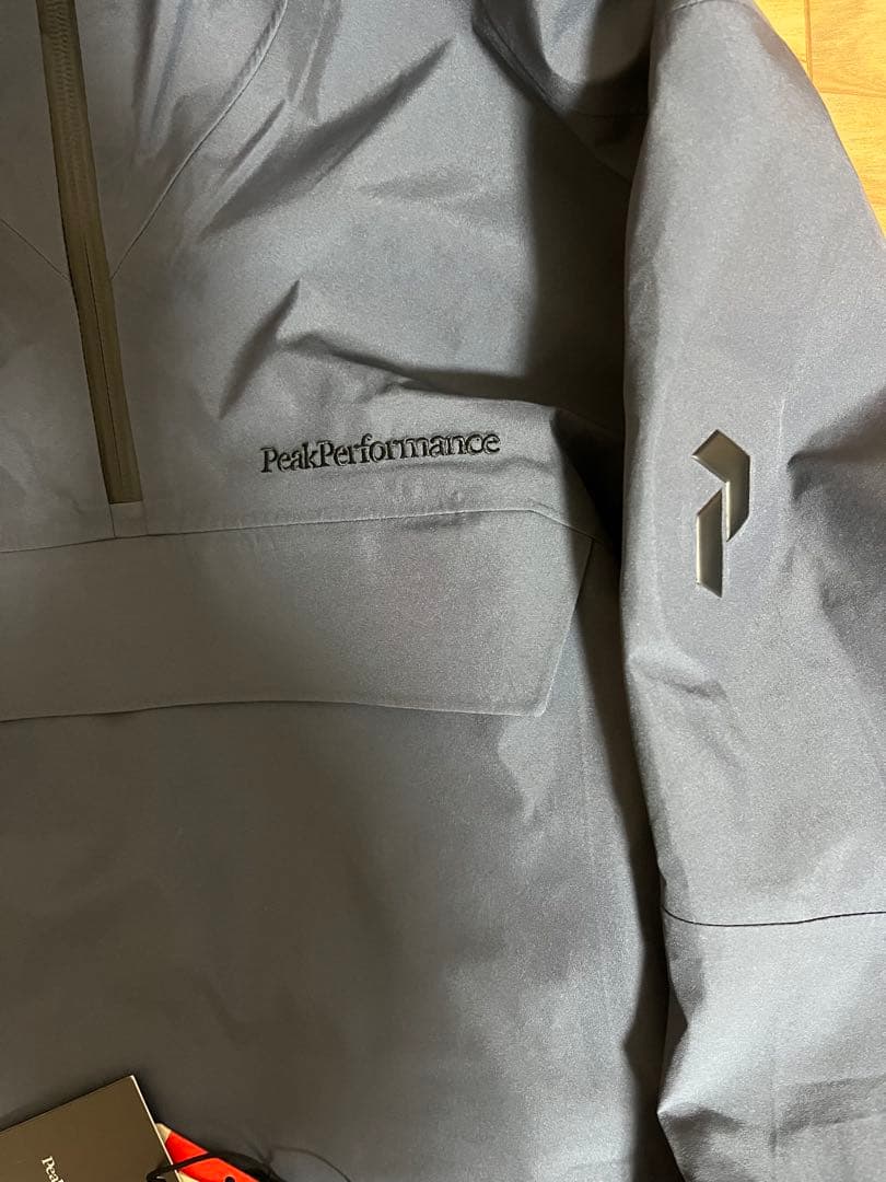 ピークパフォーマンス バーチカル ゴアテックス 3L アノラックジャケット　M