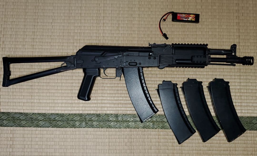 東京マルイ リポ化AK102 次世代 マガジン4本 バッテリー 初心者 引退