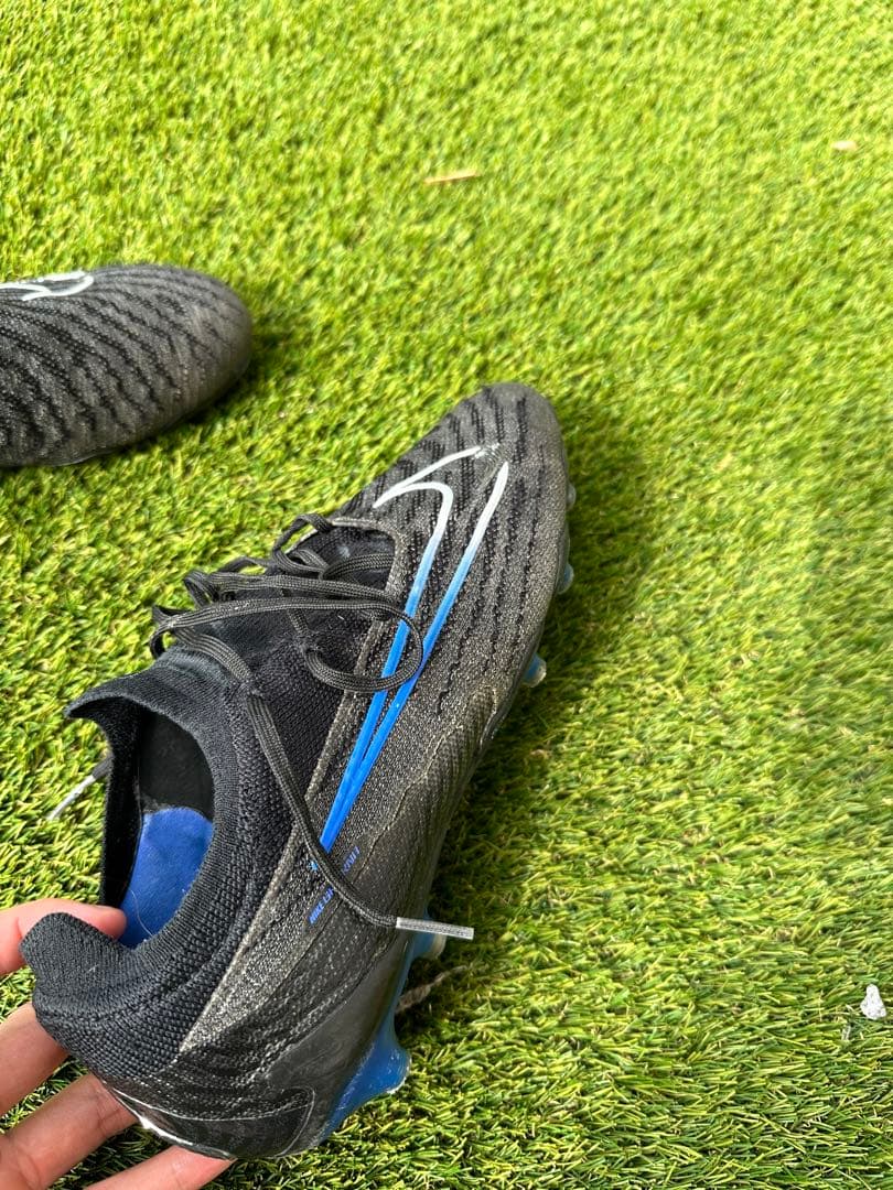 ナイキ NIKE ファントム GX エリート AG-PRO(ブラック×ブルー)