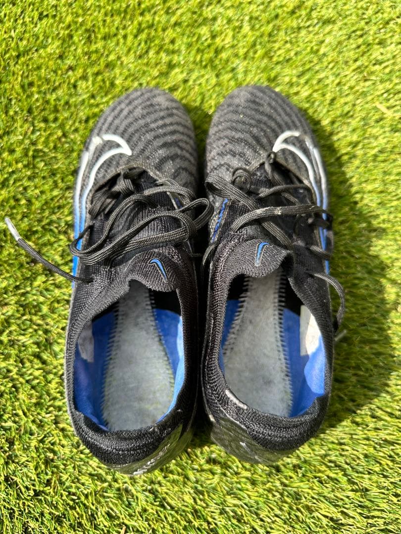 ナイキ NIKE ファントム GX エリート AG-PRO(ブラック×ブルー)