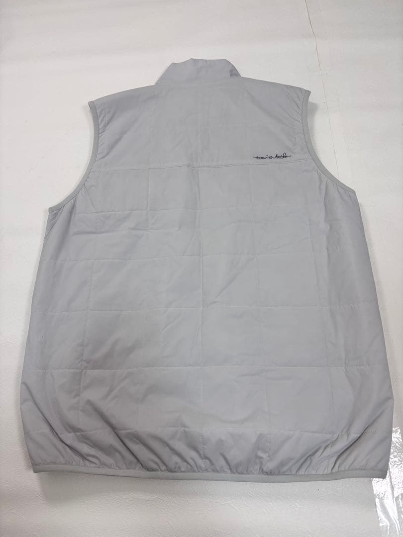 【極美品】トラビスマシュー ゴルフ ベスト グレー L 石川遼 着用 ブランド