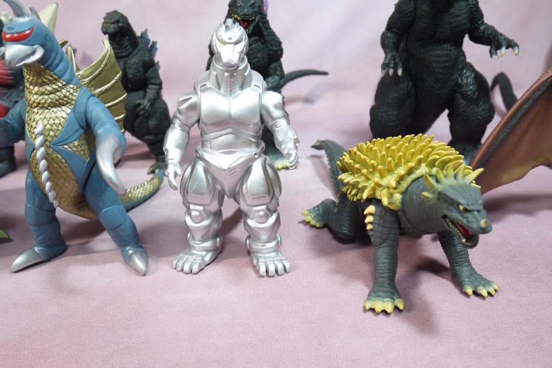 ゴジラ　メカゴジラ　ガイガン　ラドン　レギオン　デストロイア　コング　15体