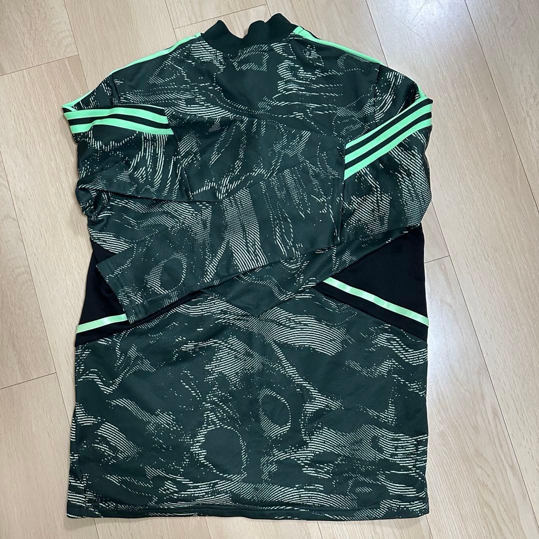 【24時間限定価格】レアル・マドリード　トレーニングジャージ