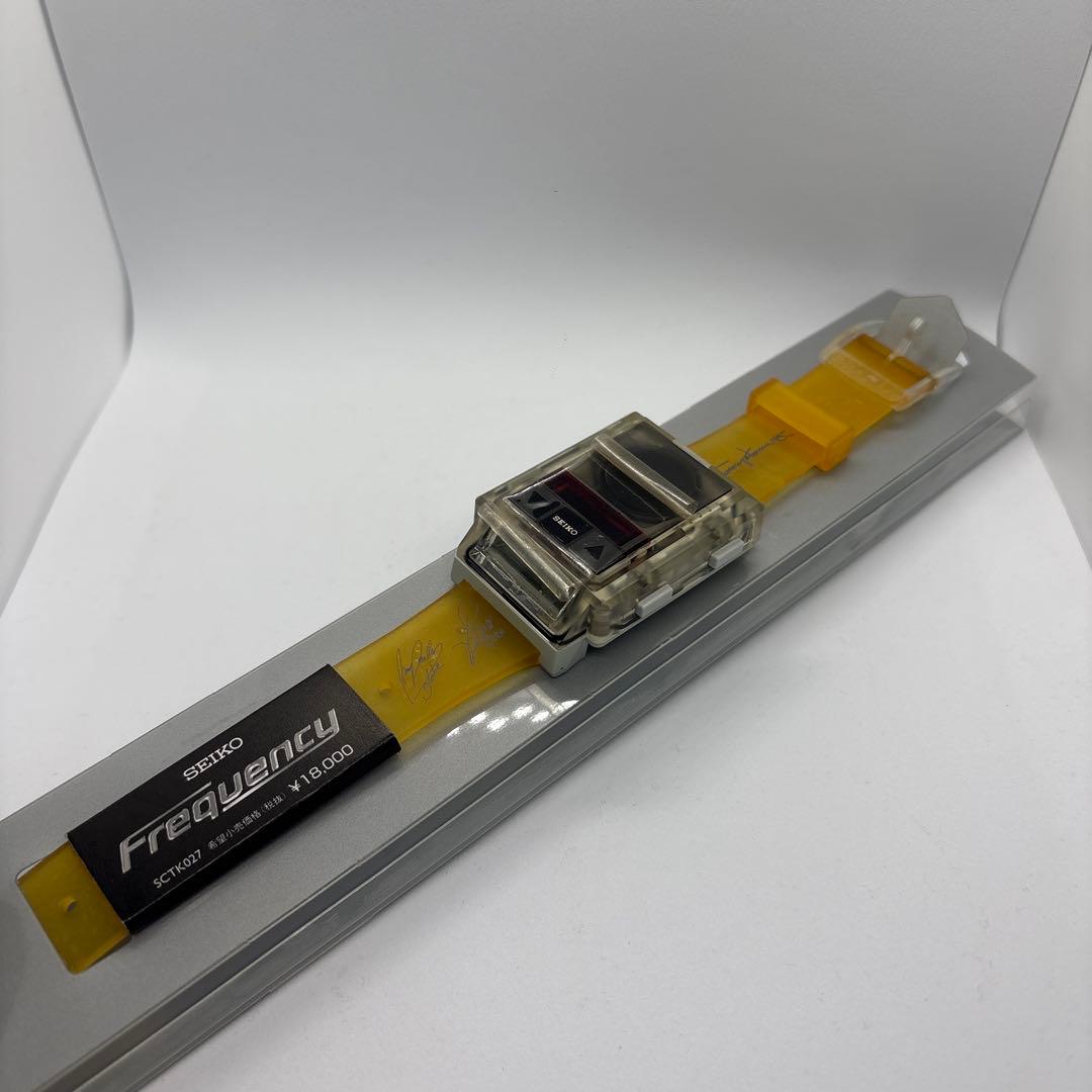 セイコー Frequency デジタル腕時計