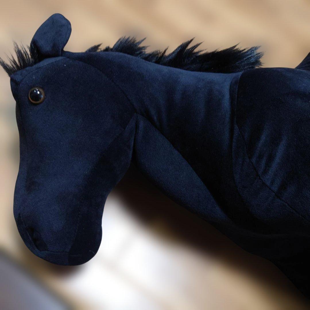 くたっとGIGAサラブレッド 黒い馬 ぬいぐるみ　非売品　馬　ウマ