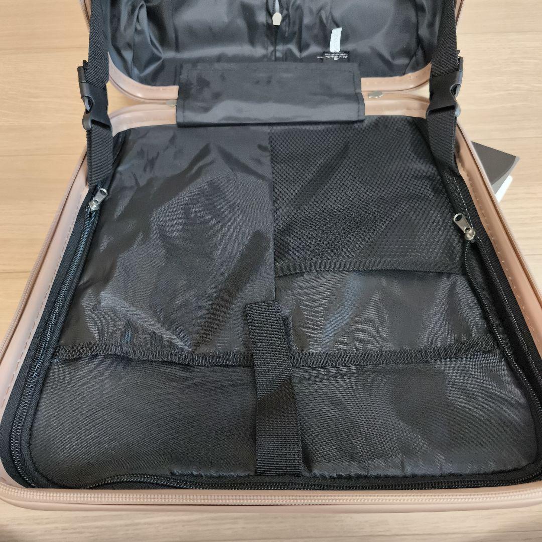 ほぼ未使用・美品タグ付　子供が乗れるスーツケース　キャリーケース　TSA　おまけ