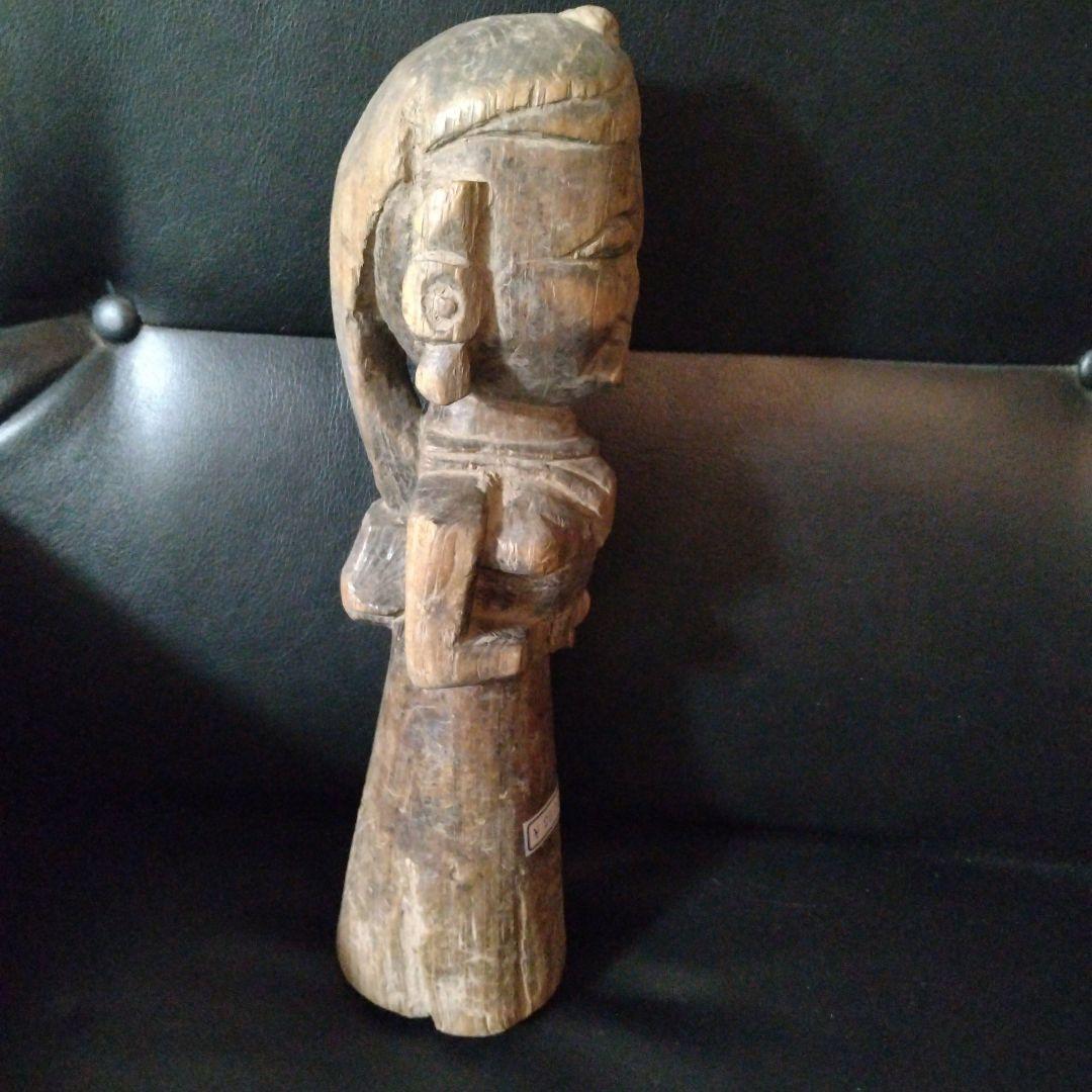 呪物　ネパール・インド北部　木彫り女性像（ヴィンテージ民芸品）プリミティブアート