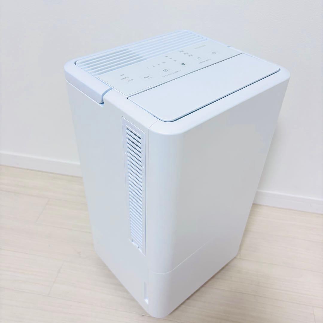 美品　アイリスオーヤマ　コンパクトクーラー　ICA-0301G 2023年製