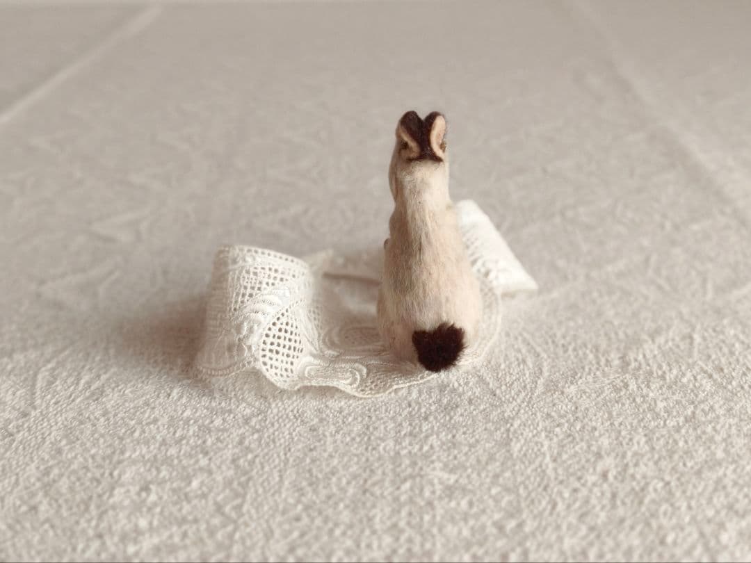 *vintage rabbit ❀ ダークグレーのお耳と尻尾 可愛い ウサちゃん