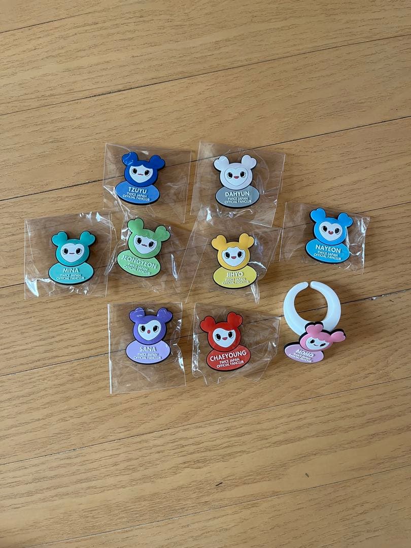 twiceトワイスグッズ　アルバム　うちわ　トートバッグ他