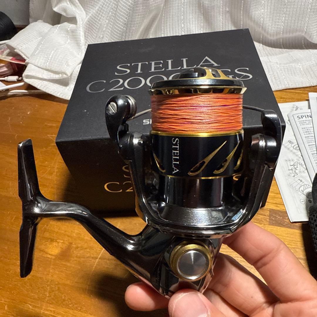 シマノ　14ステラ　C2000HGS スピニングリール