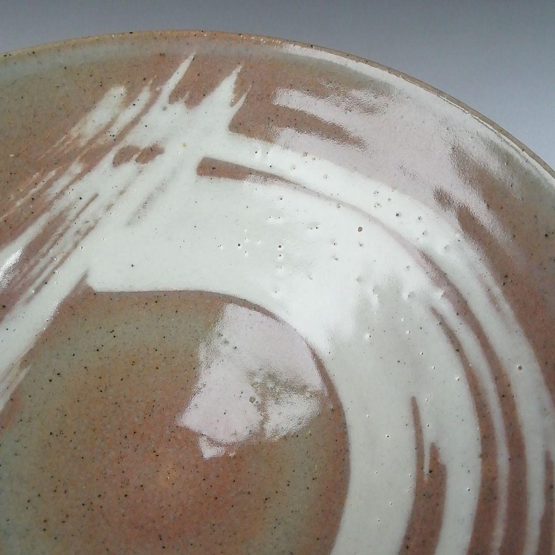 Ｔ６３３　茶碗　『刷毛目　平茶碗』『渡辺六郎』　共箱　抹茶碗　茶道具