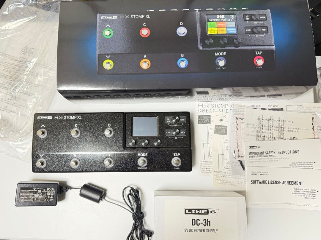 Line 6 HX Stomp XL ギターエフェクター　箱、アダプター付き