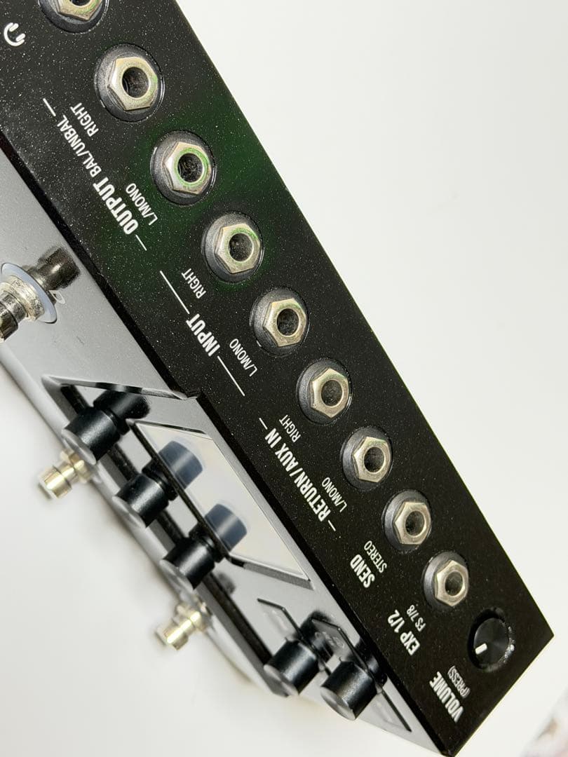 Line 6 HX Stomp XL ギターエフェクター　箱、アダプター付き