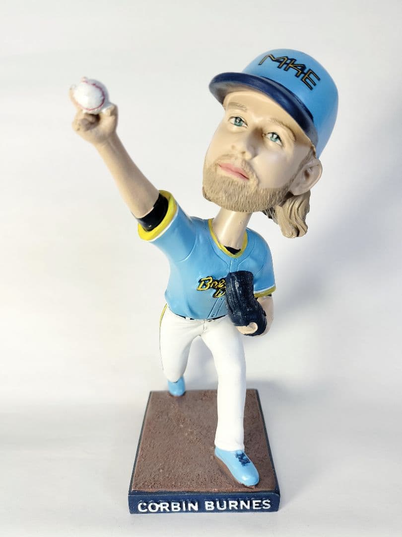コービン・バーンズ／”シティコネクト” ボブルヘッド人形（ブルワーズ）