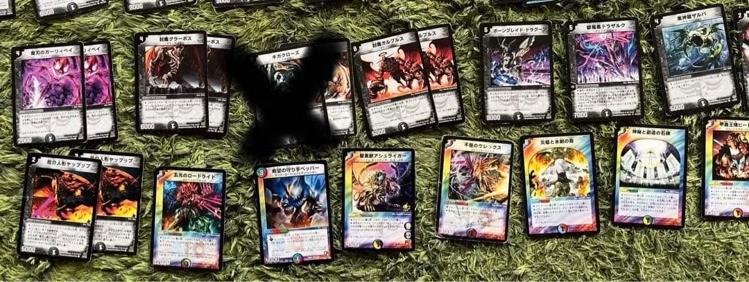 【希少】デュエルマスターズ　初期カードまとめ売り　１５６枚セット！