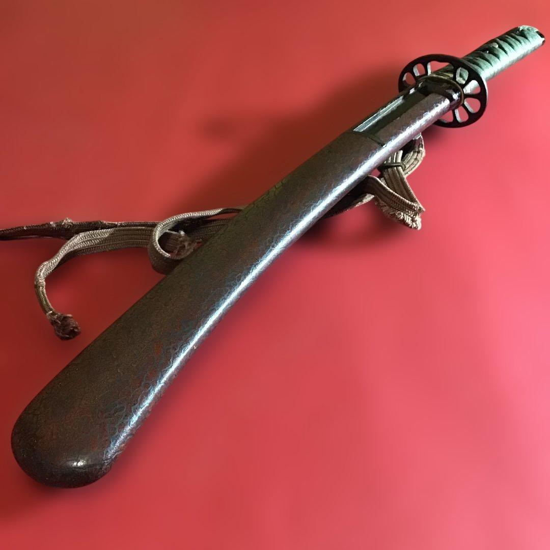 変わり鞘拵　繋ぎは木製　　　　　　　書4