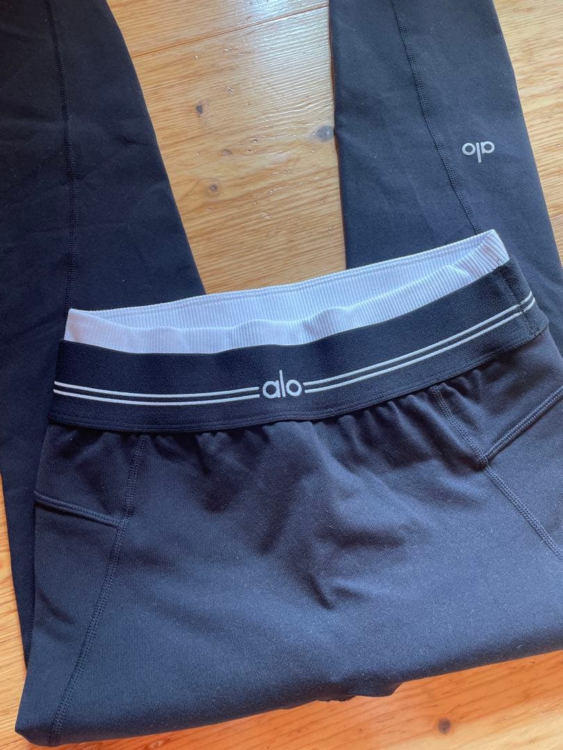 alo Airbrush ハイウエスト 7/8 ベタートゥゲザー レギンス