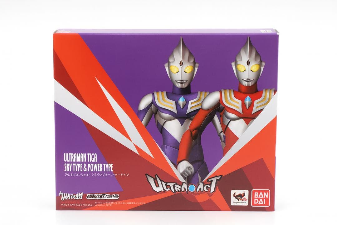 ULTRA-ACT ウルトラマンティガ スカイタイプ＆パワータイプ