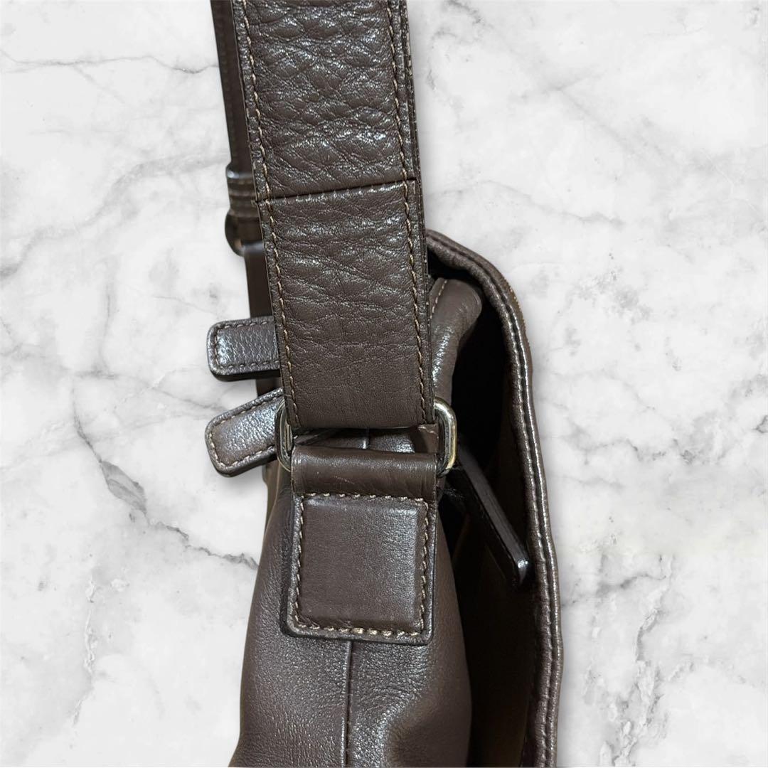 土屋鞄 メッセンジャーバッグ 肩掛け レザー キャメル フラップ ステッチ