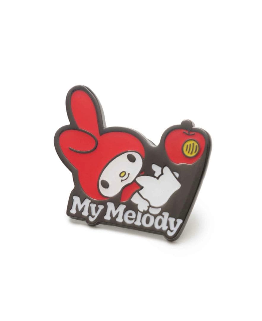 UNDER COVER × サンリオ ピンバッジ 5個セット