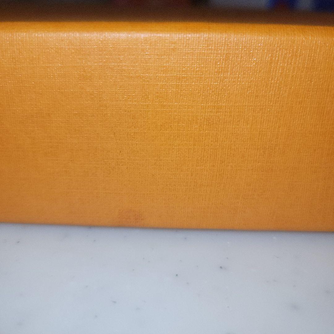 LOUIS VUITTON カードケース未使用エピ ツイストミュルティカルト