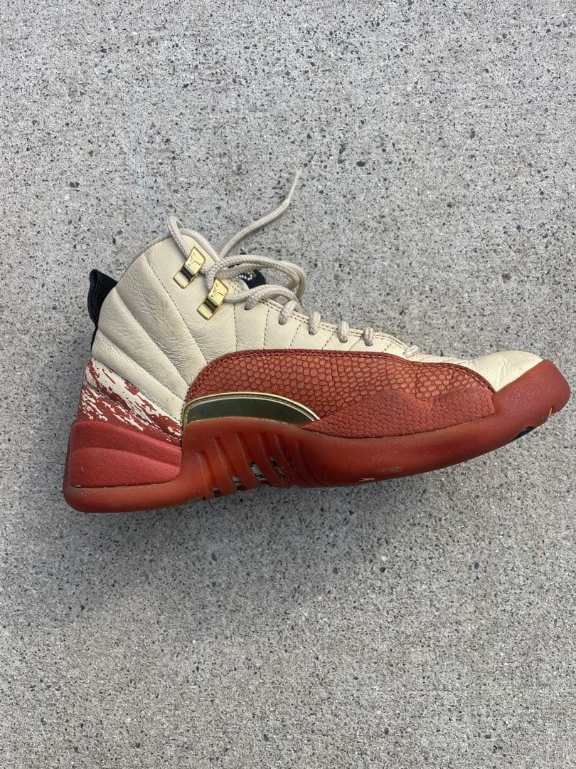 ナイキAir Jordan 12 Retro “Chinese NewYear