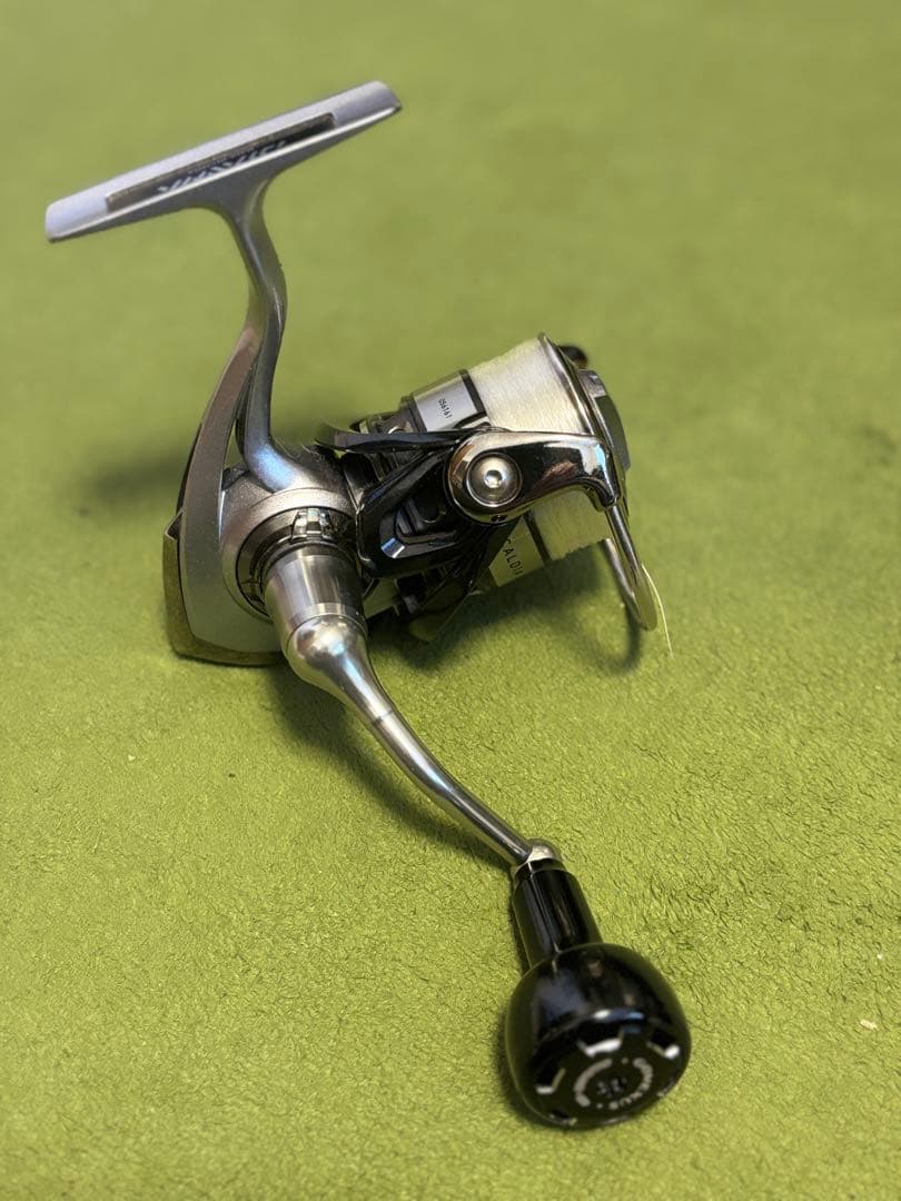 14カルディア　Daiwa CALDIA 2004-H フィッシングリール　美品