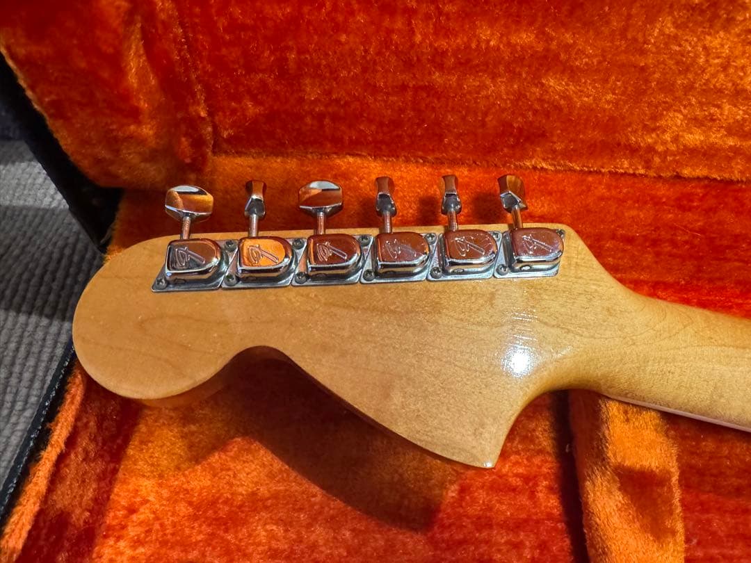 Fender Jaguar Sunburst 【1966年製】 塗装状態良