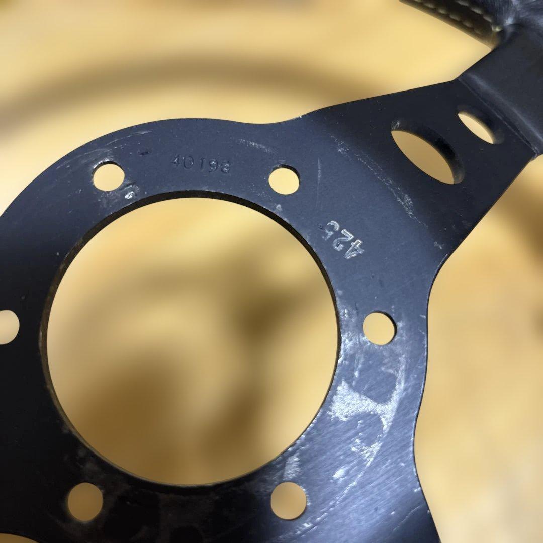 momo ステアリング MOD.07 ブラックレザー