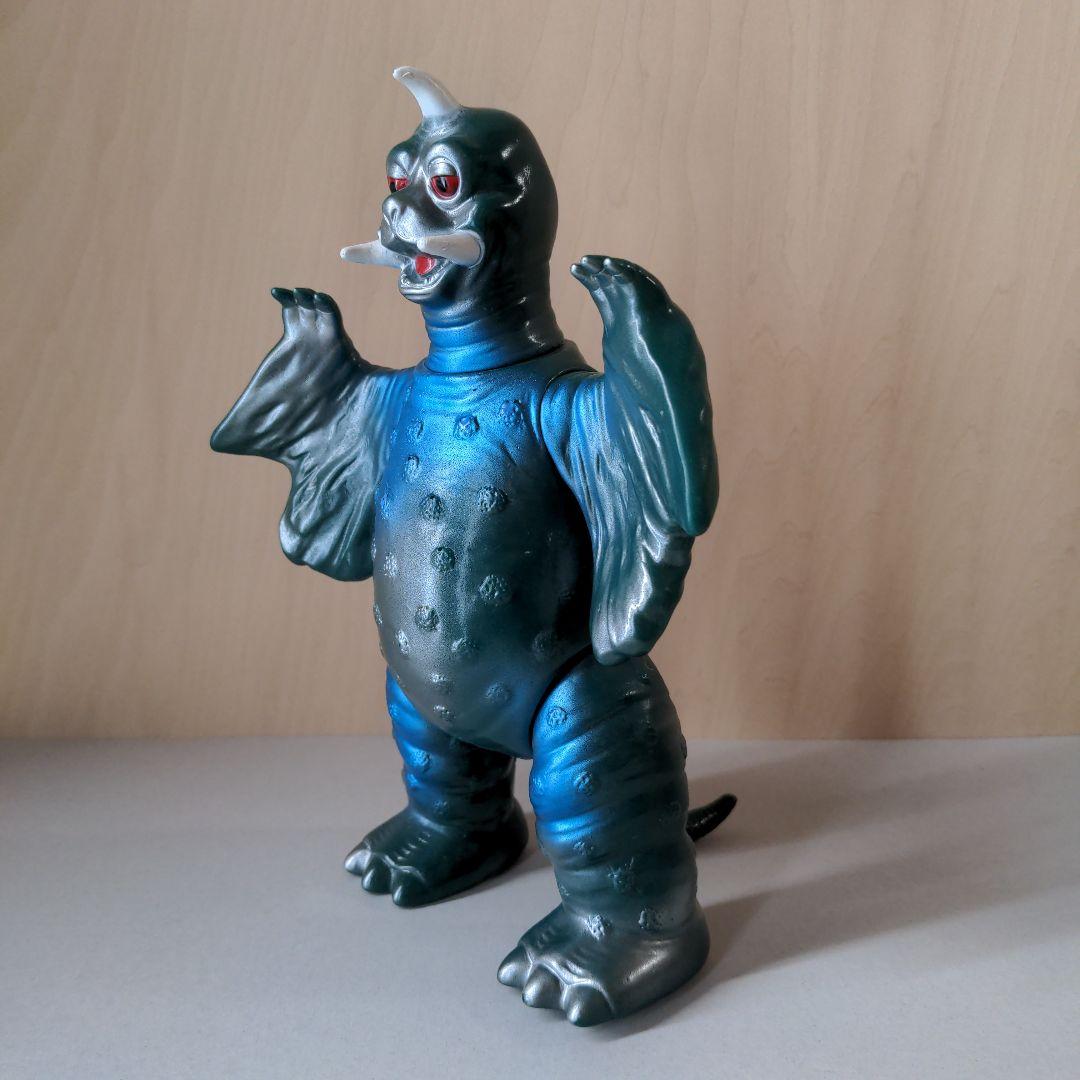 バンダイブルマーク　ペギラ