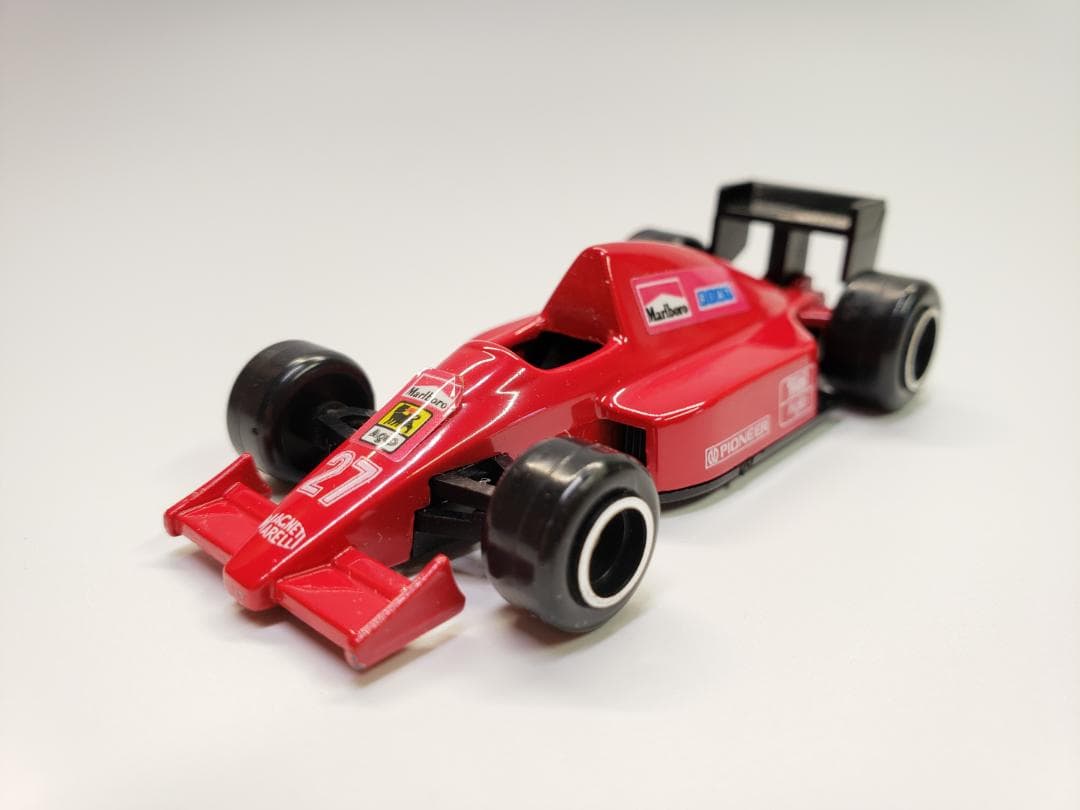 日本製　トミカ　120　ポルシェ　959　＆　117　フェラーリ　F1
