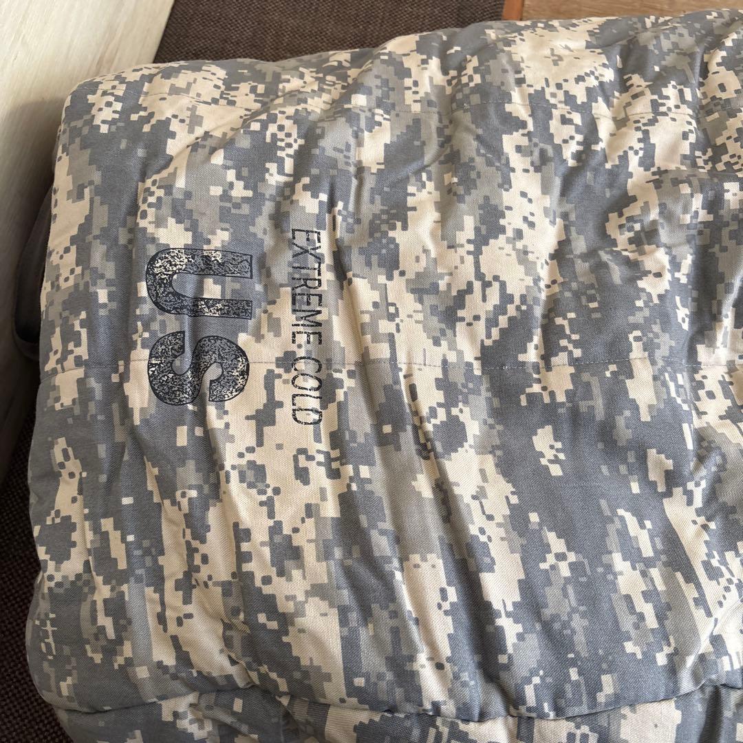 XTONZ シュラフ ダウン100% ミリタリー 新品 710688