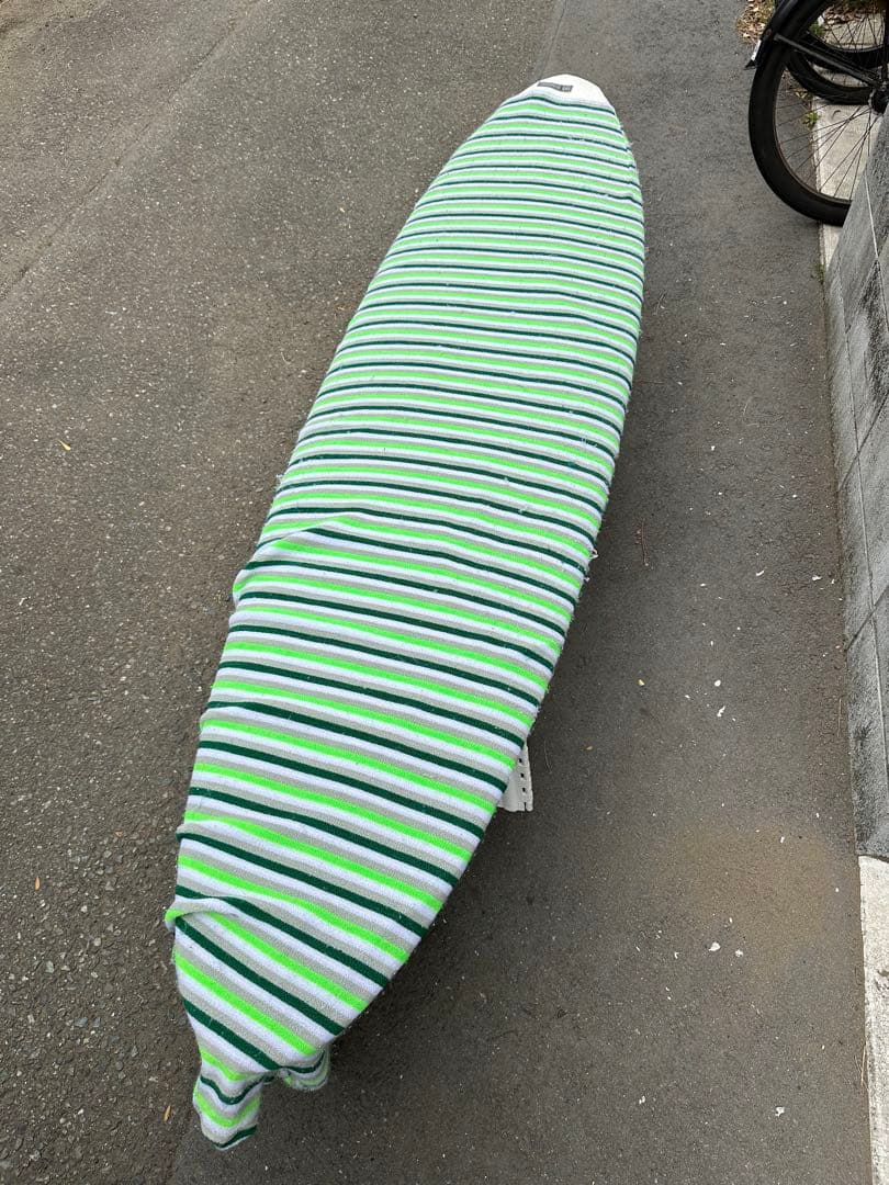 CI Mid 7’2\"専用フィン、ケース付き　配送OK 湘南エリア手渡しも可能