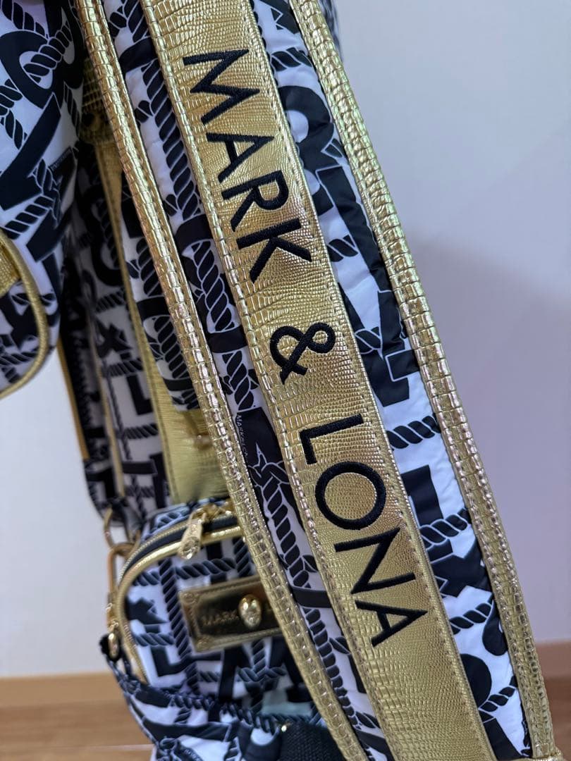 MARK & LONA ゴルフバッグ・キャディバッグ