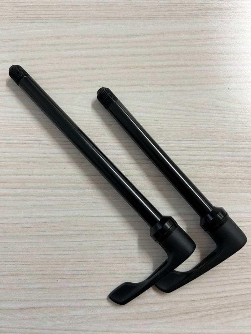 スルーシャフト　取手付き　スペシャライズド